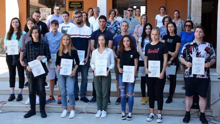 Nagrađene škole s područja Buja i najuspješniji bujski učenici