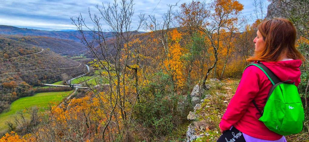 Od Pietrapelose do Zrenja povijesnim cestama i kroz šume pitomih kestena