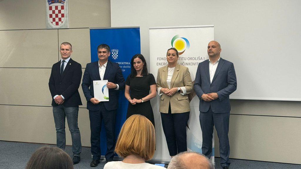 Buje: Ugovoren pametni prometni sustav