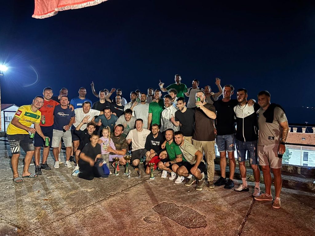 Tornei e dolci fatti in casa hanno attirato molti visitatori a Buie / Turniri i domaće slastice privukli brojne posjetitelje u Bujama