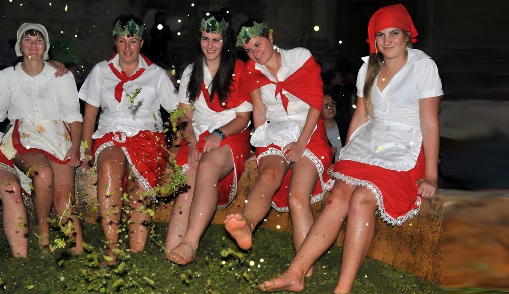 U Bujama se od petka 19. do nedjelje 21. rujna održavaju 119. Dani grožđa – poznata istarska fešta koja okuplja vino, glazbu, kulturu i ljude.