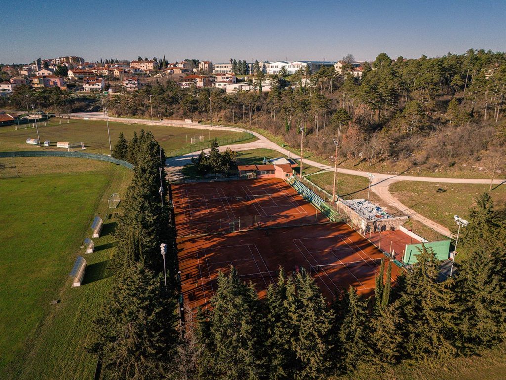 Tenis klub Buje dobitnik priznanja za 40 godina rada