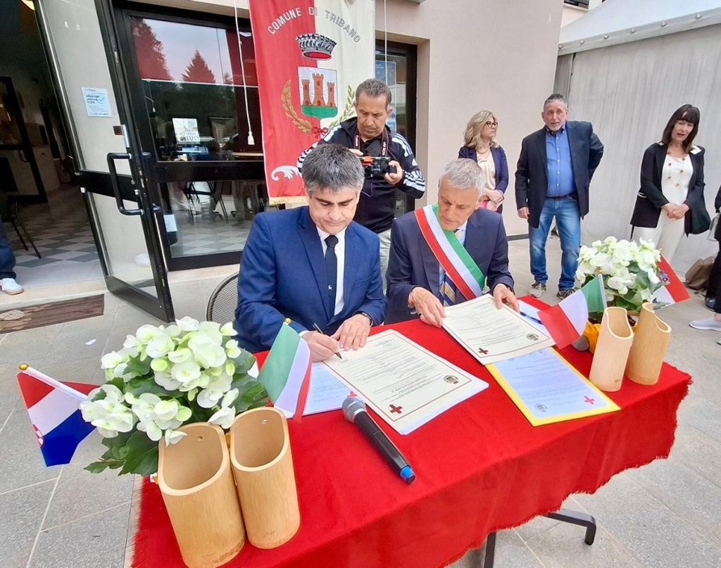 Delegacija Grada Buje u posjeti Općini Tribano u Italiji