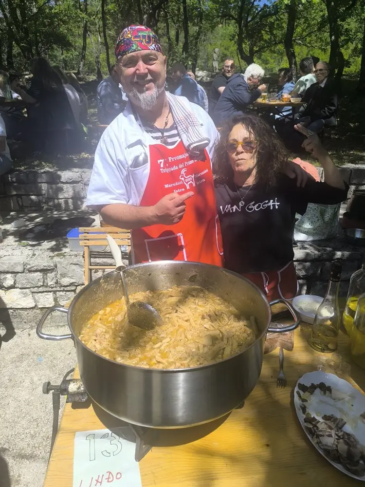 Tripada u Marušićima okupila je 17 ekipa iz četiri države. Natjecanje u kuhanju tripica u Gornjoj Bujštini čuva tradiciju i privlači posjetitelje