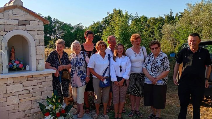 Obnova kapelice Svete Lucije i proslava pučke fešte u Montrinu