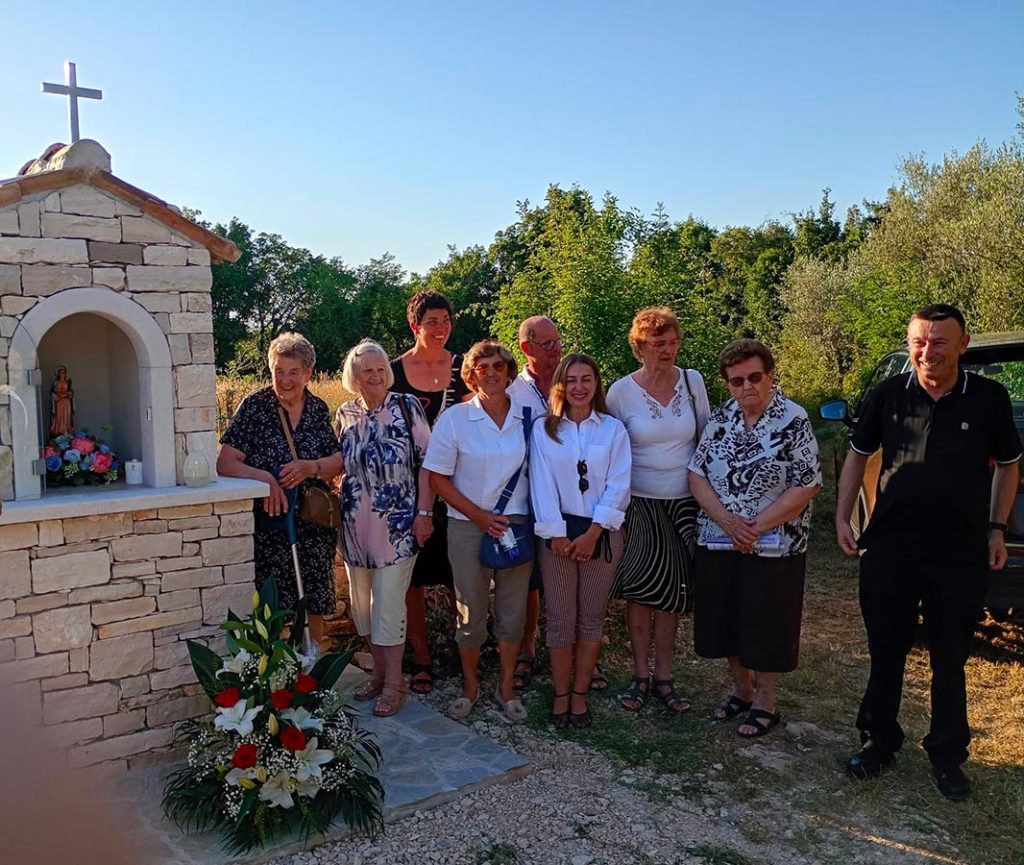 Obnova kapelice Svete Lucije i proslava pučke fešte u Montrinu
