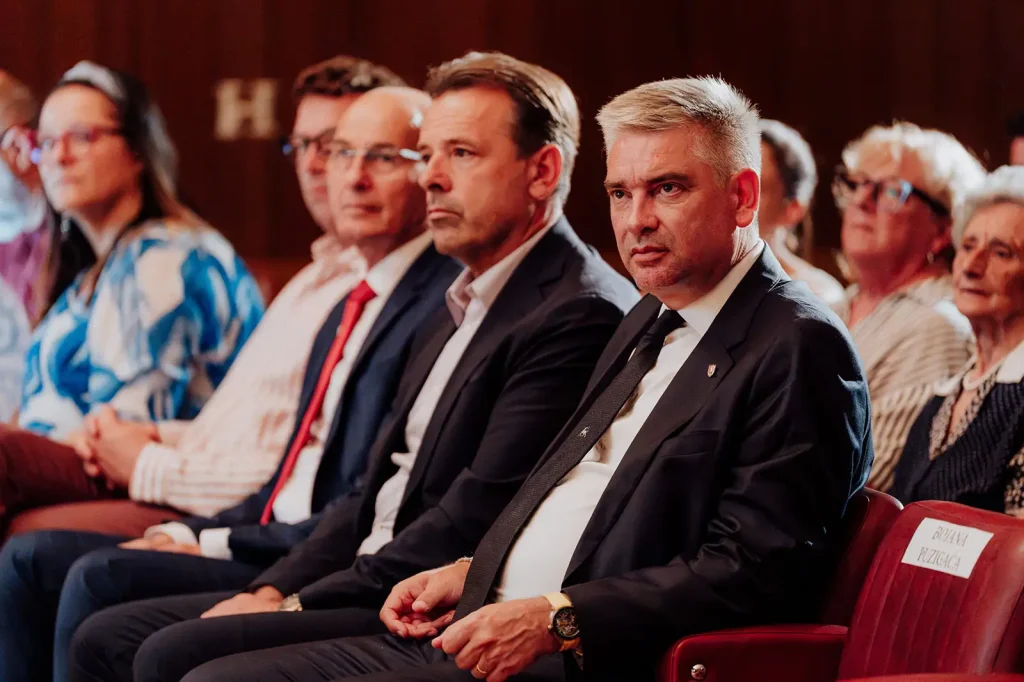 Svečanom sjednicom obilježen Dan Grada Buja